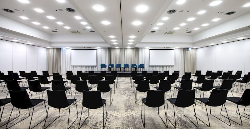 Warszawa Courtyard by Marriott Warsaw Airport