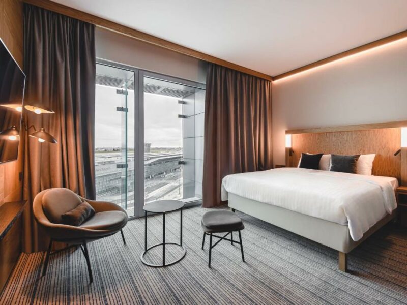 Warszawa Courtyard by Marriott Warsaw Airport